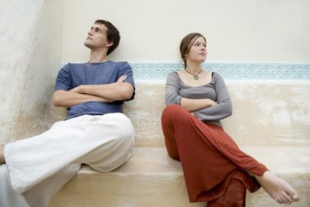 丈夫与前女友准备藕断丝连，我要如何挽救婚姻？