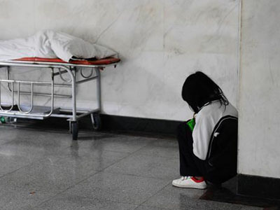 成年的人的崩溃就在一瞬间,都是没有声音的 成年的人的崩溃就在一瞬间,都是没有声音的