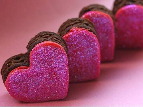 控制欲过强的人是什么心理?那种窒息的爱一般人无法承受 控制欲过强的人是什么心理?那种窒息的爱一般人无法承受