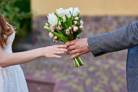 夫妻之间相处之道(夫妻相处黄金法则) 夫妻之间相处之道(夫妻相处黄金法则)