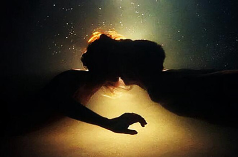 摩羯座男和什么星座女最配(摩羯座最佳情侣配对) 摩羯座男和什么星座女最配(摩羯座最佳情侣配对)