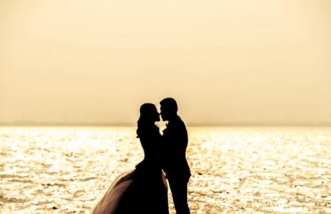 摩羯座男和什么星座女最配(摩羯座最佳情侣配对) 摩羯座男和什么星座女最配(摩羯座最佳情侣配对)