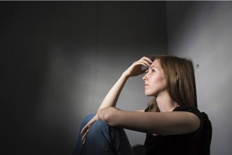 女人出轨表现出哪些特点( 骨子里水性杨花的女人表现) 女人出轨表现出哪些特点( 骨子里水性杨花的女人表现)