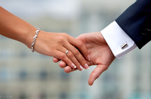 初婚女人千万别找二婚男(他的世界里只有自私) 初婚女人千万别找二婚男(他的世界里只有自私)