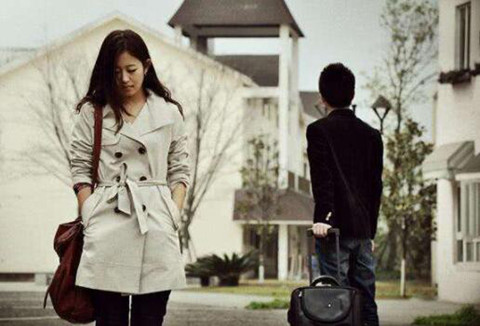 如何知道已婚男人是否爱你(已婚男人喜欢你的表现) 如何知道已婚男人是否爱你(已婚男人喜欢你的表现)