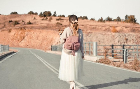 分手第二天提出复合好吗(分手忘不掉一个人怎么办) 分手第二天提出复合好吗(分手忘不掉一个人怎么办)