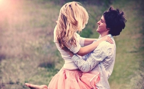 女人出轨了该不该离婚(根据实际的情况而定) 女人出轨了该不该离婚(根据实际的情况而定)