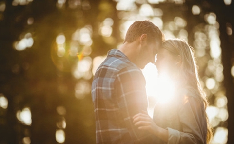 老婆爱上别人要离婚怎么挽回(挽回老婆的步骤和方法) 老婆爱上别人要离婚怎么挽回(挽回老婆的步骤和方法)