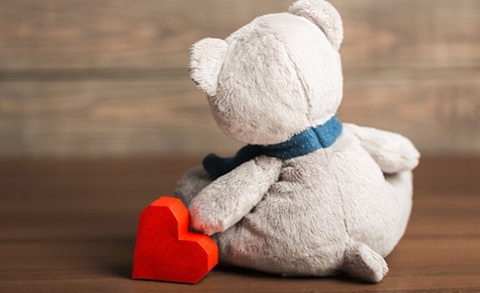 怎样给前女友惊喜挽回她(送花和礼物很不错) 怎样给前女友惊喜挽回她(送花和礼物很不错)