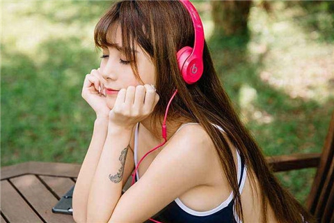 女人很爱你的表现有哪些(愿意给你这几样“东西”) 女人很爱你的表现有哪些(愿意给你这几样“东西”)