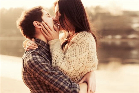 男友有新欢还能挽回吗?男友有新欢怎么挽回 男友有新欢还能挽回吗?男友有新欢怎么挽回