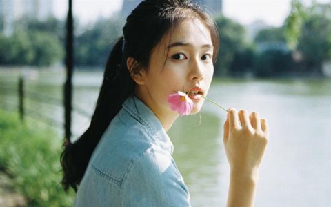 女人喜欢你的表现有哪些?女人会送你这些东西 女人喜欢你的表现有哪些?女人会送你这些东西