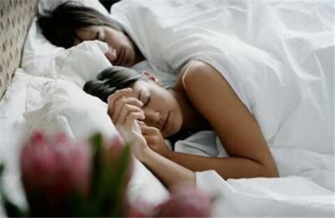 女人出轨说谎话的表现,通常都会有这三点 女人出轨说谎话的表现,通常都会有这三点