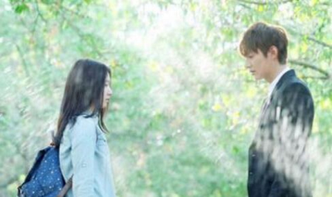 女人暗恋你的信号,收到一个也得珍惜 女人暗恋你的信号,收到一个也得珍惜