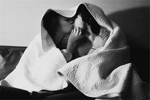 男人最爱什么样的女人?懂得“示弱”的女人 男人最爱什么样的女人?懂得“示弱”的女人