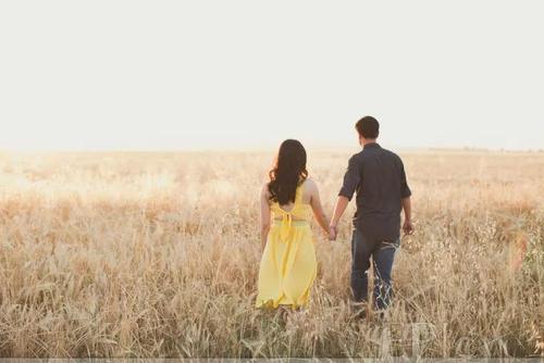 丈夫与前女友准备藕断丝连，我要如何挽救婚姻？