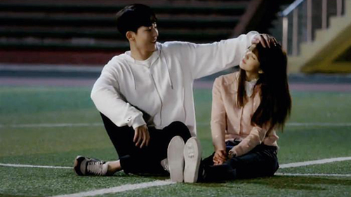 真正的爱情是什么样子？婚姻里的爱情还是和以前一样吗？