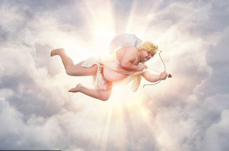 已婚男人爱上你的细节（ 男人开始走心的征兆）