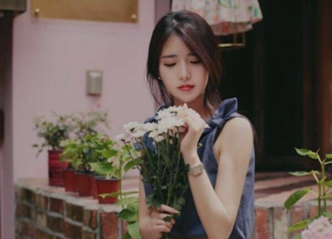 异地恋怎么哄对象睡觉（异地恋哄女生睡觉的话）