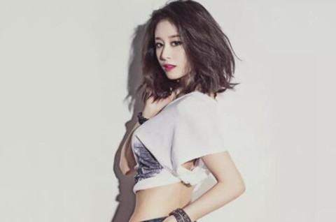 怎么让女生发照片给你（想让女孩子发照片应该怎么撩）