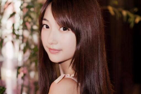 男女聊什么内容是暧昧（有这些表现就是和你暧昧）