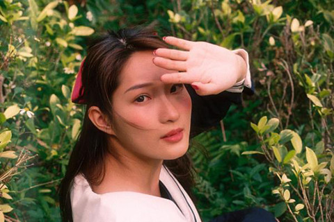 分手之后怎么挽回男友（女人要懂得增强吸引力）