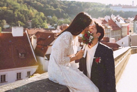 成功男人背后的女人应该怎么做（聪明的女人这样做）