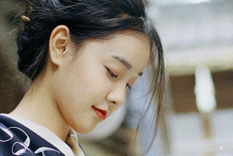 女人思念一个人到极致的表现（这些表现藏都藏不住）