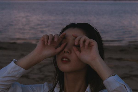 一个女人不爱你了有什么表现？经常这样对你就别爱了