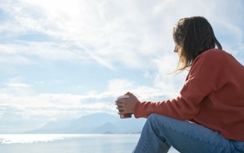 一个男人彻底不爱你的表现（中一条都不要继续了）