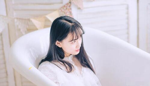 分手后女友想复合的表现，分手后女友想复合怎么办