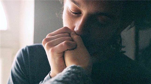 一个女人彻底死心的表现（这四种表现很明显）