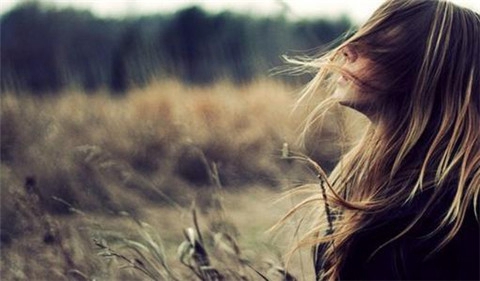 已婚男人心里有你的表现，有这种表现需要注意