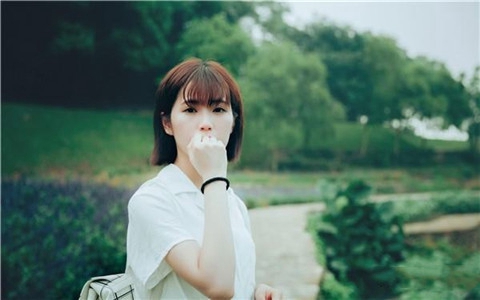 什么样的女人容易被男人伤害（这四种女人）