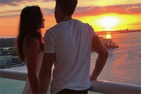 出轨的男人短裤会告诉你什么?有没有出轨就看这个迹象 出轨的男人短裤会告诉你什么?有没有出轨就看这个迹象