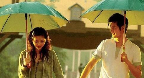 前男友还放不下你的20个表现，超过5个赶紧去挽回