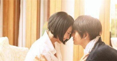 男朋友不知道和异性保持距离有什么办法解决.jpg 男朋友不知道和异性保持距离有什么办法解决.jpg