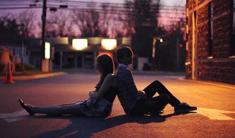 写给老公最催泪挽回感情的话，始终有一句你能用上