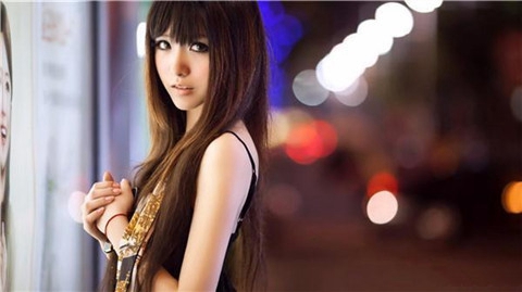 真正聪明的女人如何对男人？很少主动联系男人