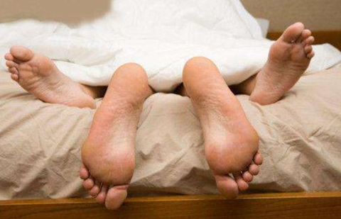 老公出轨回归后同房突然软了,你必须知道的几件事 老公出轨回归后同房突然软了,你必须知道的几件事