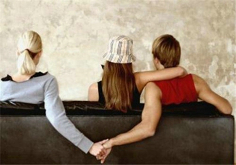 中年男人喜欢什么性格的老婆.jpg 中年男人喜欢什么性格的老婆.jpg