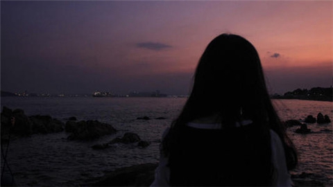 女人动情后往往会有这些表现