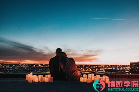 二婚夫妻老了的结局是什么？不这样做还是离婚收场