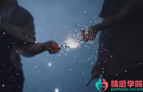 如何挽回摩羯座女生？