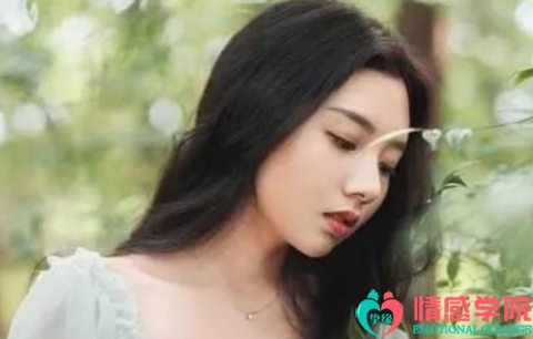 挽留前任女友的攻略？