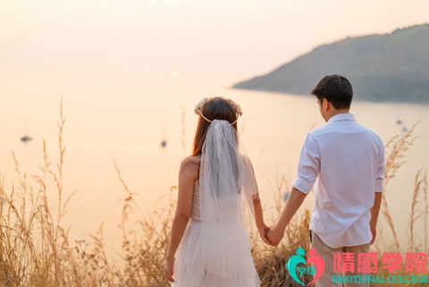 真心挽回女友的方法？