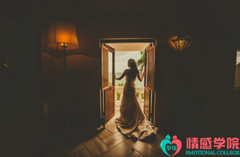 男人爱一个人的表现是什么？