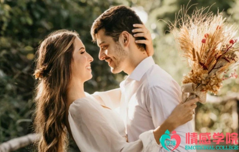 分手挽回女友的策略？